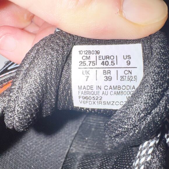 Asics Trail Scout 2 1012B039-008 Sneakers Women's 9 Black Running Shoes - Picture 6 of 6